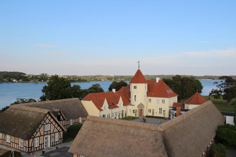 Gl. Avernaes Sinatur Hotel & Konference Ebberup 외부 사진